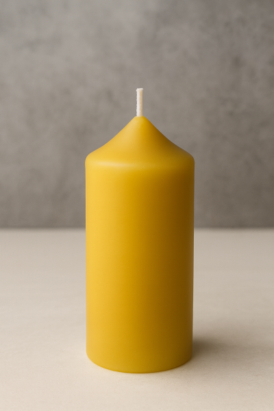 Bienenwachskerze – handgegossen, naturrein & langlebig